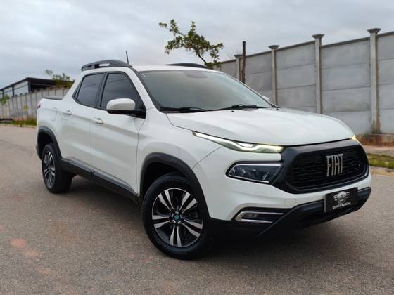 FIAT TORO 1.3 TURBO 270 FLEX FREEDOM AT6 FIAT TORO 1.3 TURBO 270 FLEX FREEDOM AT6
